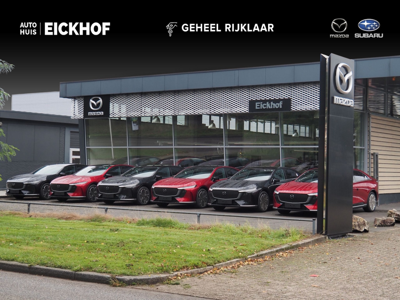Mazda 6e - Takumi 68.8 kWh - Alle kleuren en uitvoeringen uit voorraad leverbaar met € 3.000,- introd - AutoWereld.nl