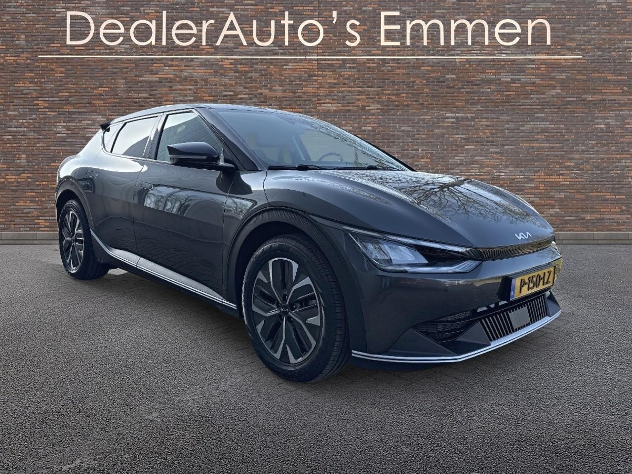 Kia EV6 - Air 58 kWh LEDER NAVIGATIE LMV - AutoWereld.nl