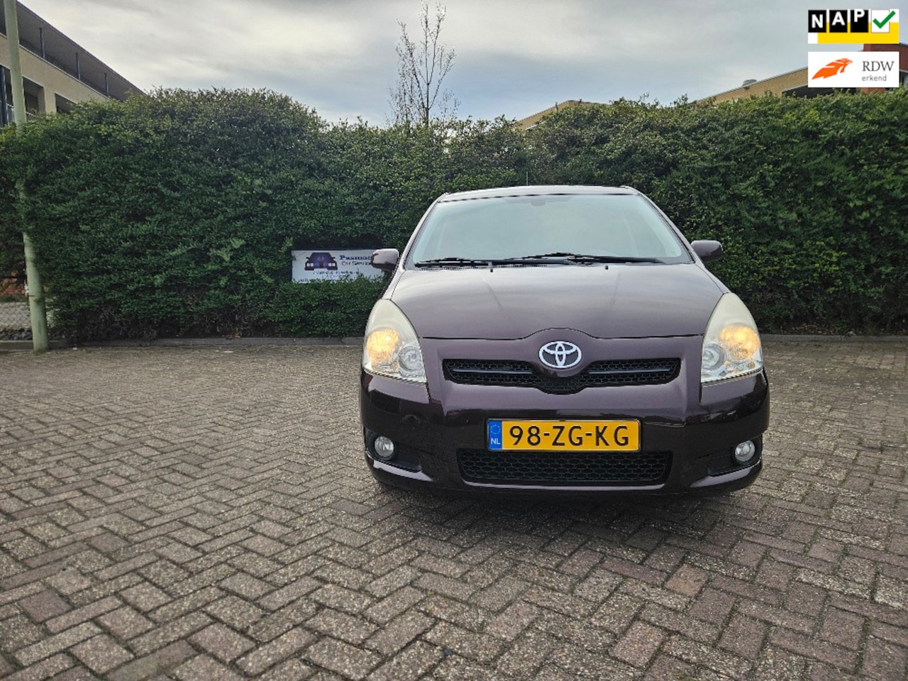 Toyota Verso - 1.8 VVT-i Luna 7p. 1.8 VVT-i Luna 7p. - AutoWereld.nl