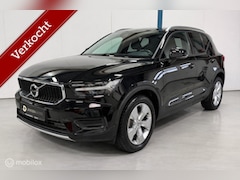 Volvo XC40 - 1.5 T2 Momentum NAVI / LED / CAMERA