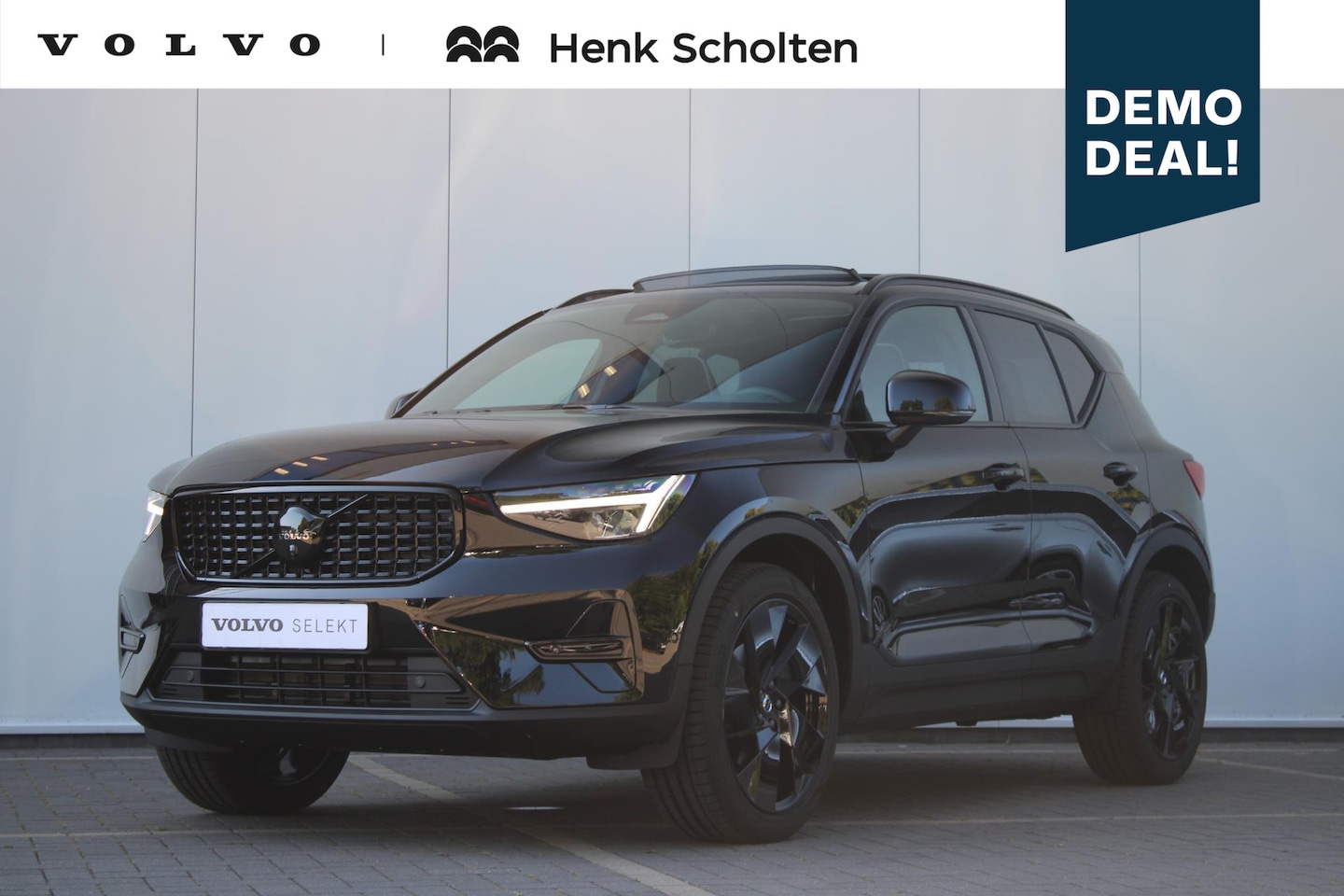 Volvo XC40 - B4 Plus Black Edition | Panoramadak met schuif-/kanteldak | Visual Park Assist (incl. 360º - AutoWereld.nl