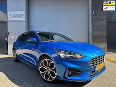 Ford Focus - 1.0 EcoBoost ST Line Business [ Dealer OH | Keyless | B&O | Grootlichtassistent | Dodehoek