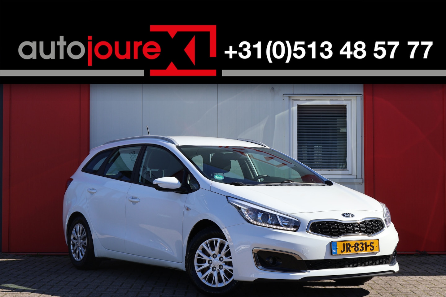 Kia Cee'd Sportswagon - 1.6 CRDi Business Navigator 1.6 CRDi Business Navigator - AutoWereld.nl