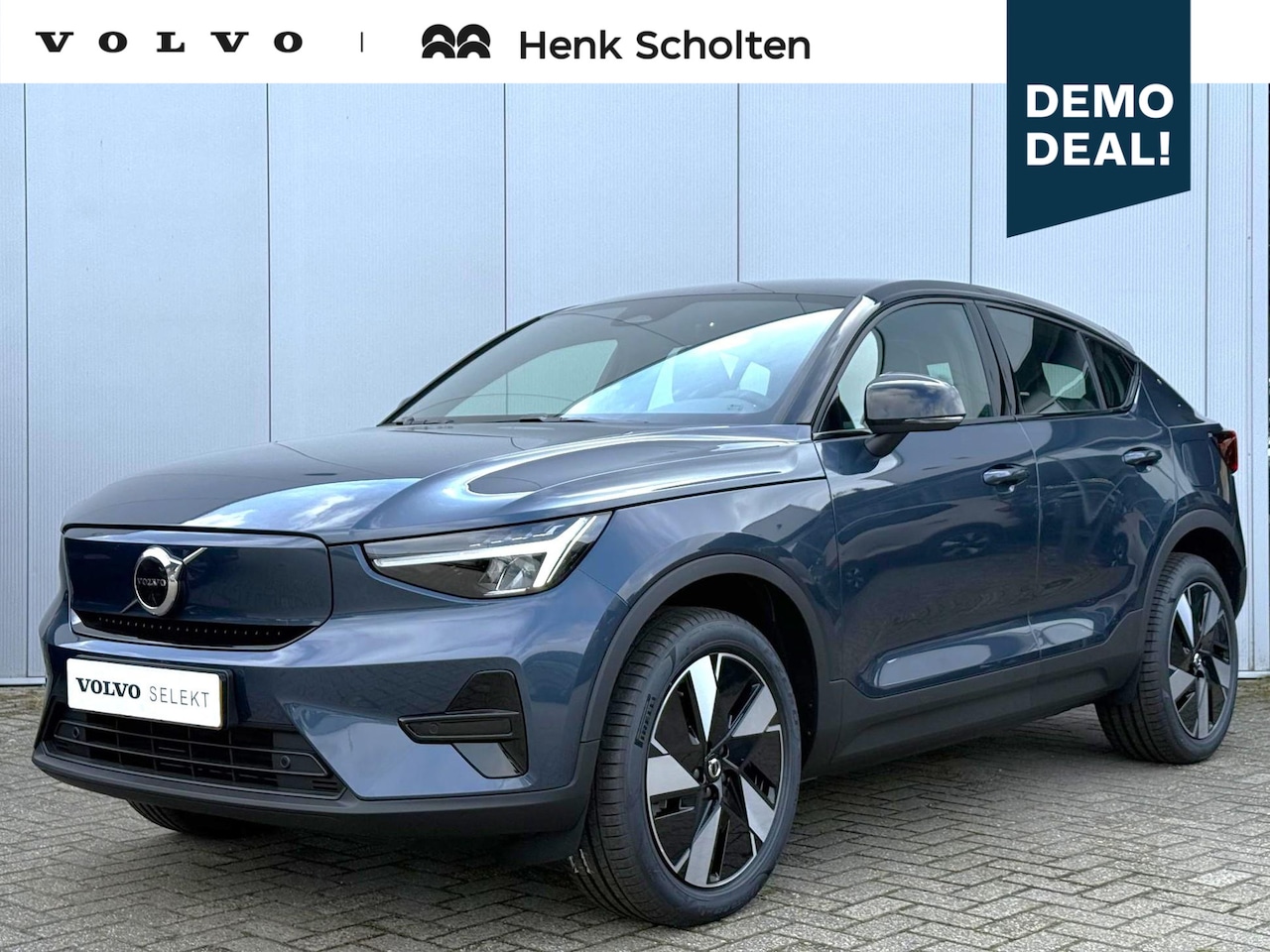 Volvo EC40 - Single Motor Extended Range 82 kWh Plus |**17% BIJTELLING**| Panoramadak | Premium audio b - AutoWereld.nl