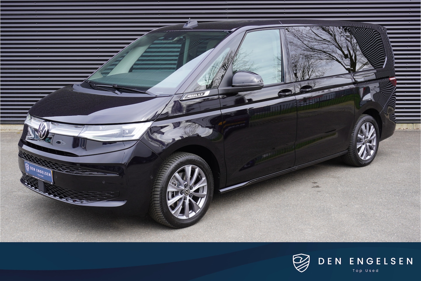 Volkswagen Multivan - INCL. BTW 1.5 eHybrid L2 Bulli Edition 4Motion 4x4 7-zits Panoramadak Apple Carplay Camera - AutoWereld.nl