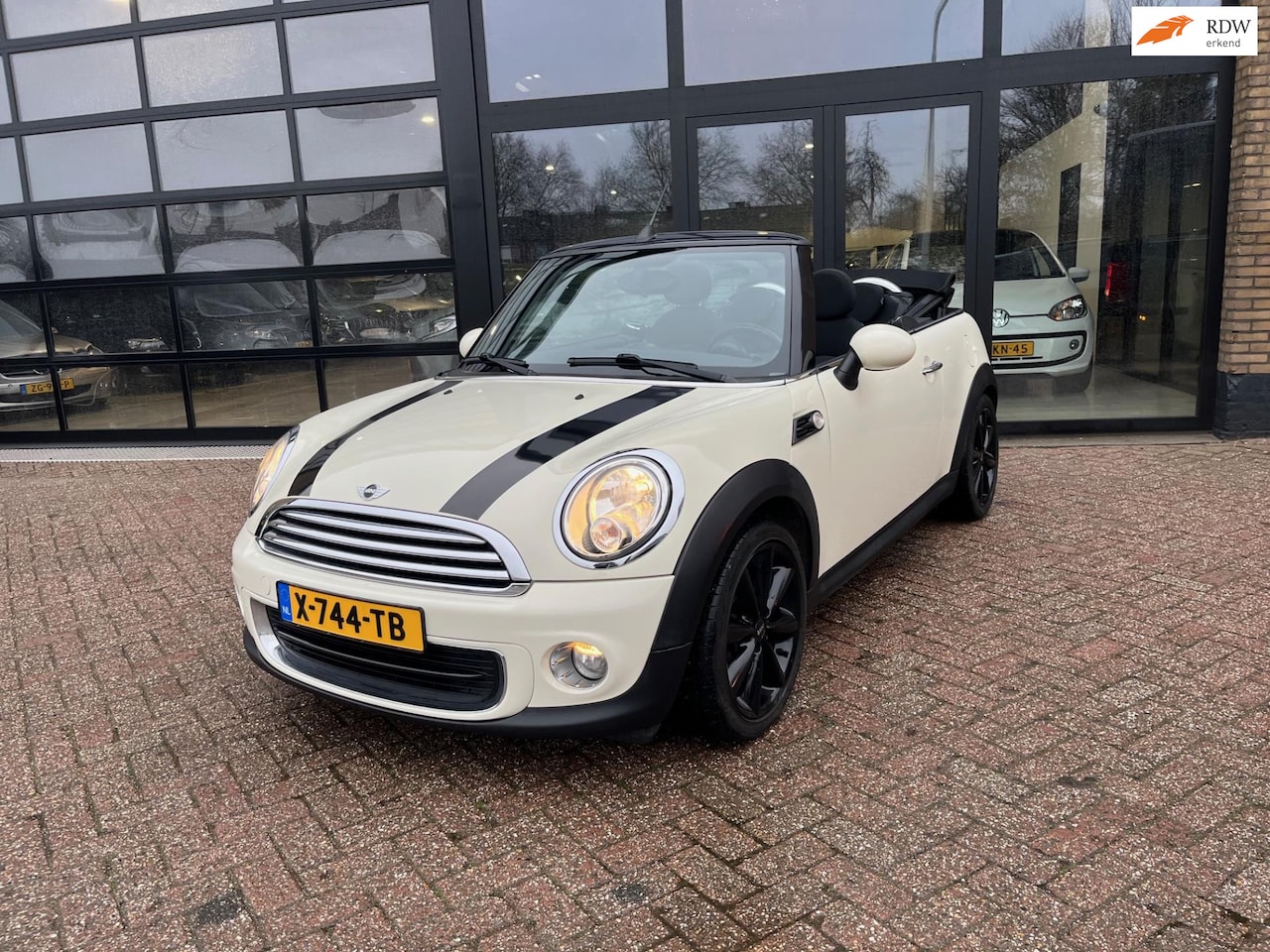 MINI Cabrio - 1.6 Cooper Chili Mini 1.6 Cooper Chili , Cabrio, Clima, Pdc - AutoWereld.nl
