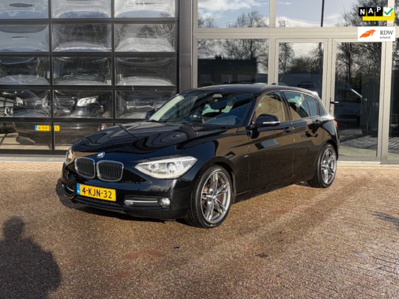 BMW 1-serie - 116d EDE Business Sport-Line. 1 eigenaar - AutoWereld.nl