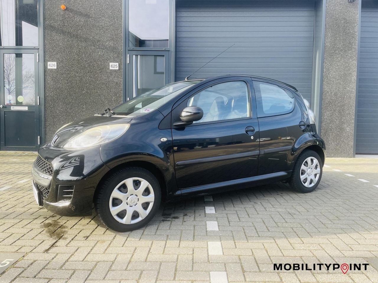 Peugeot 107 - 1.0-12V XS | 5Drs | Airco | Automaat | 1e Eigenaar - AutoWereld.nl