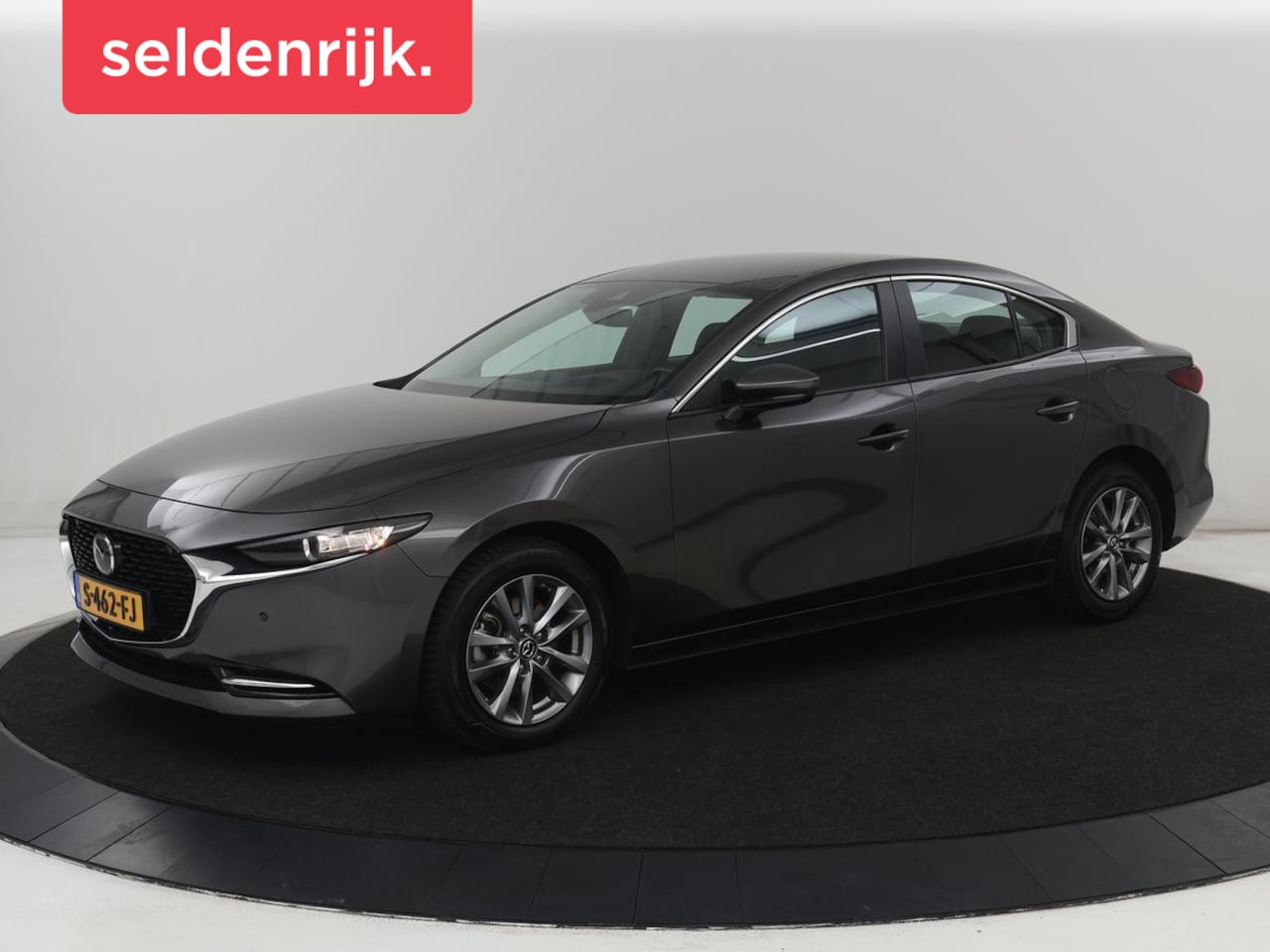 Mazda 3 - 2.0 e-SkyActiv-X 186 | Carplay | Camera | Stoel & Stuurverwarming | Full LED | Head-up | A - AutoWereld.nl