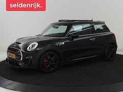 MINI John Cooper Works - 2.0 Cooper | 231pk | Panoramadak | Harman/Kardon | Full LED | Sportstoelen | Navigatie | B