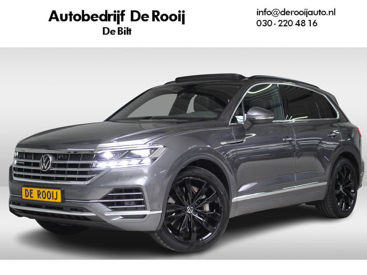 Volkswagen Touareg - 3.0 TSi eHybrid 4MOTION Elegance Luchtvering | Trekhaak | Nachtzichtassistent | 21" Suzuka - AutoWereld.nl