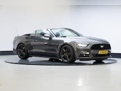 Ford Mustang Convertible - 2.3 EcoBoost