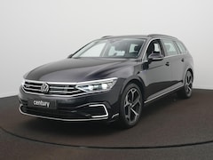 Volkswagen Passat Variant - 1.4 TSI PHEV GTE Business - Panoramadak - Side Assist - Navi - 360 Camera