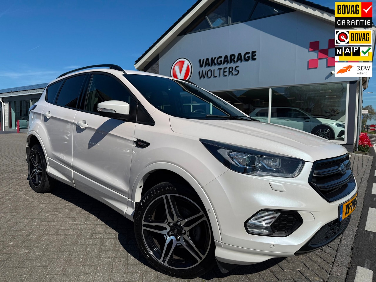 Ford Kuga - 1.5 EcoBoost ST Line RIJKLAARPRIJS! - AutoWereld.nl