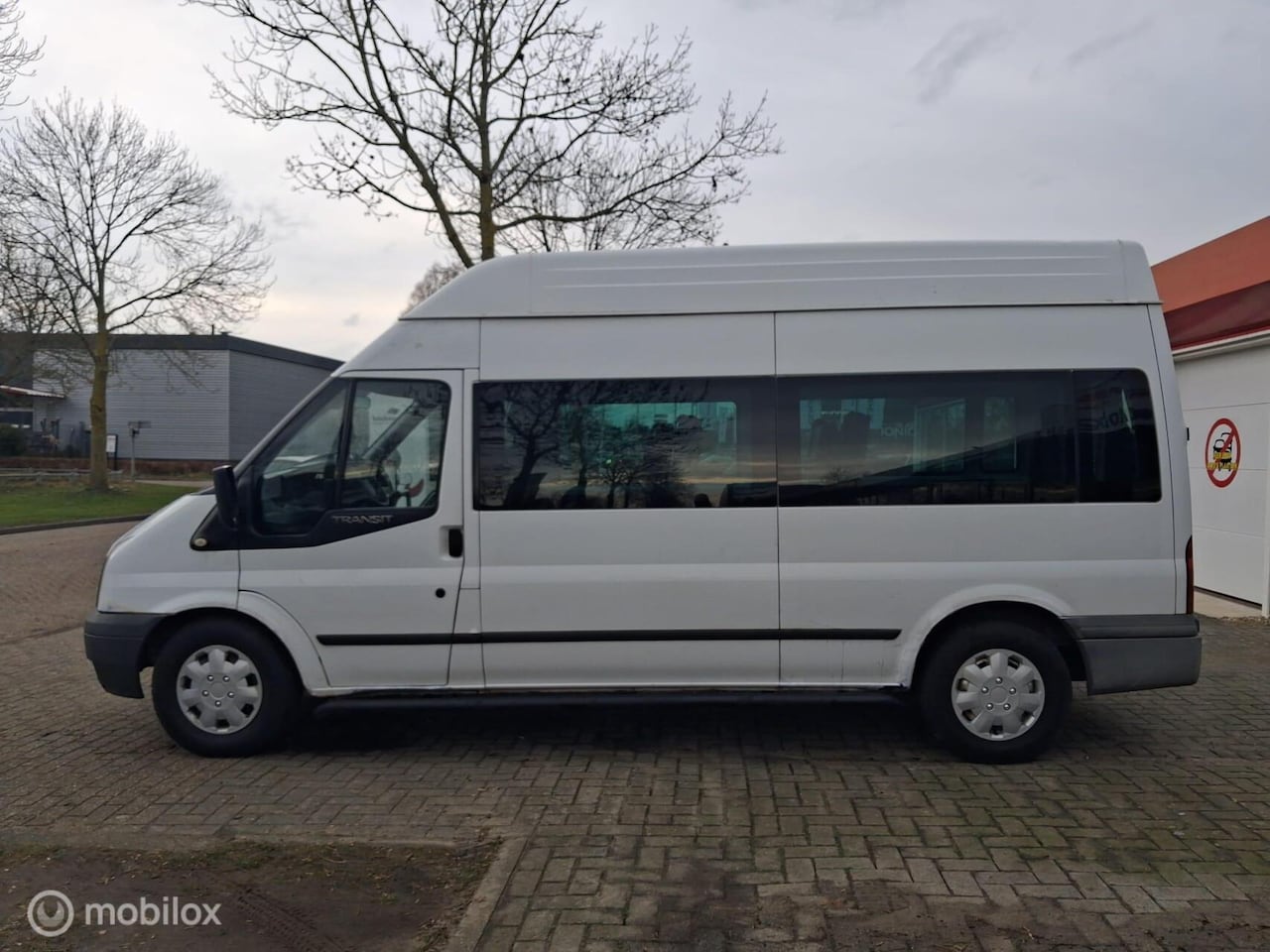 Ford Transit Tourneo - 280S 2.2 TDCI|AIRCO|LIFT|9 PERSONEN| - AutoWereld.nl