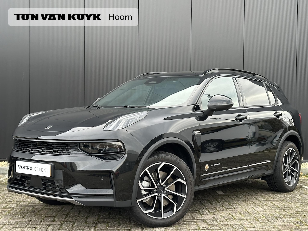 Lynk & Co 01 - 1.5 Core park assist/ stoelverwarming/ car play / adaptive cruise control/ 19 inch - AutoWereld.nl