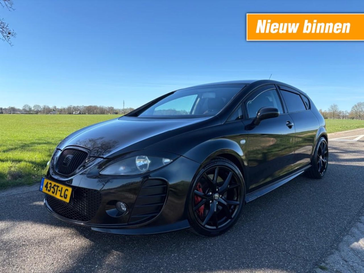SEAT Leon - 2.0 TFSI SPORT-UP / FR 200+ PK / CRUISE / AIRCO - AutoWereld.nl