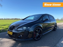 SEAT Leon - 2.0 TFSI SPORT-UP / FR 200+ PK / CRUISE / AIRCO