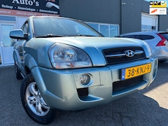 Hyundai Tucson - 2.0i Style Supreme van 2de Eigenaar met leer en cruise controle en parkeersensoren en airc