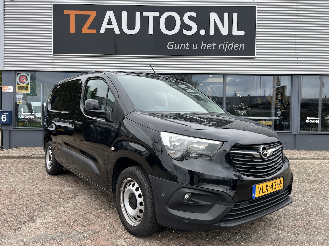 Opel Combo - 1.5D L2H1 Navi/Carplay/Camera/Cruise - AutoWereld.nl