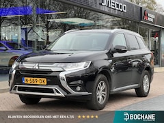 Mitsubishi Outlander - 2.4 PHEV Pure Automaat | Achteruitrijcamera | Navigatie via Carplay/Android Auto | Trekhaa