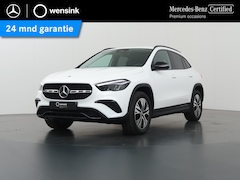 Mercedes-Benz GLA-Klasse - 250 e Luxury Line | Night pakket | Elektrisch wegklapbare trekhaak | Stoelverwarming | Win