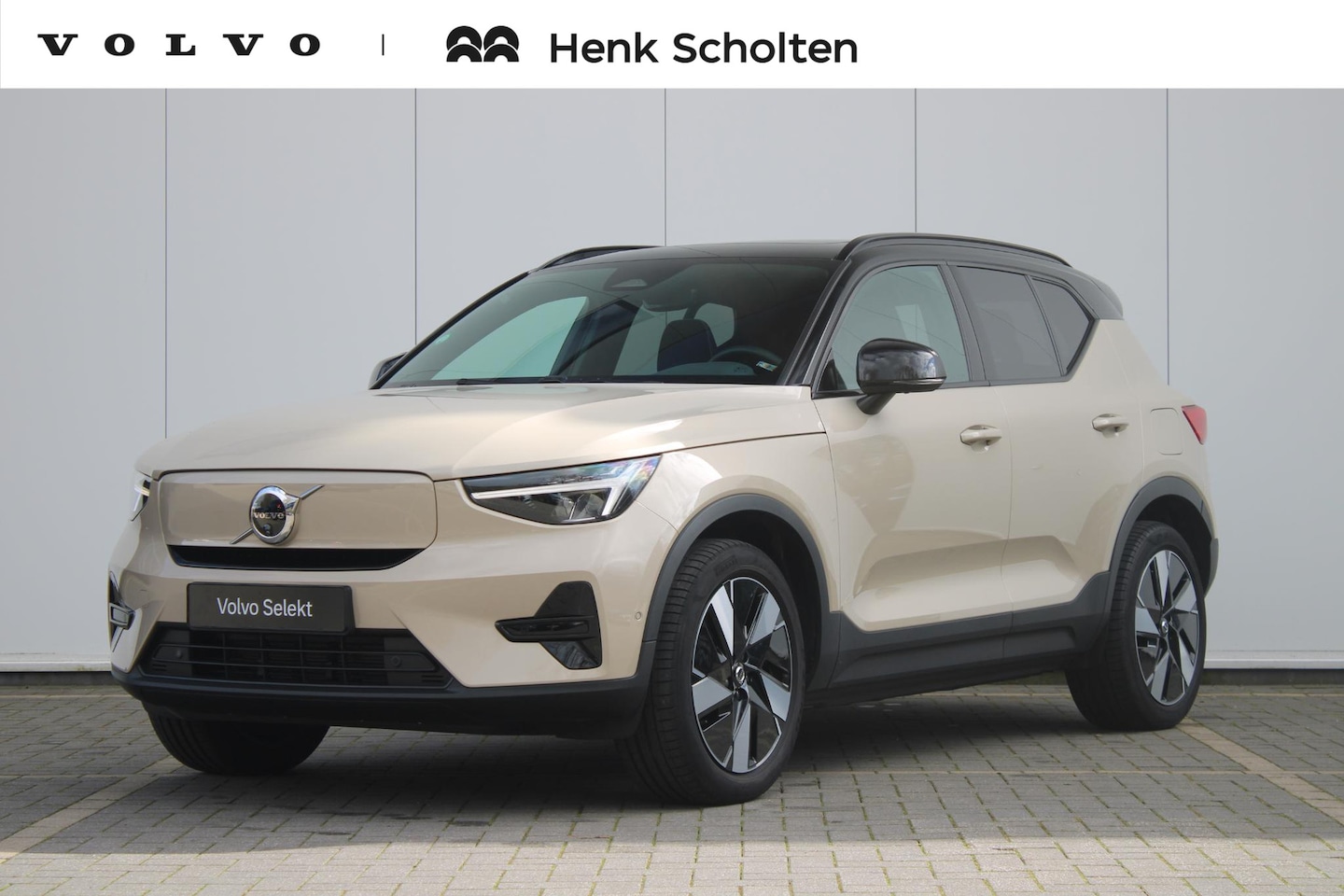 Volvo EX40 - Single Motor Extended Range Ultra 82 kWh | Panoramisch schuif-/kanteldak | Verwarmbare voo - AutoWereld.nl