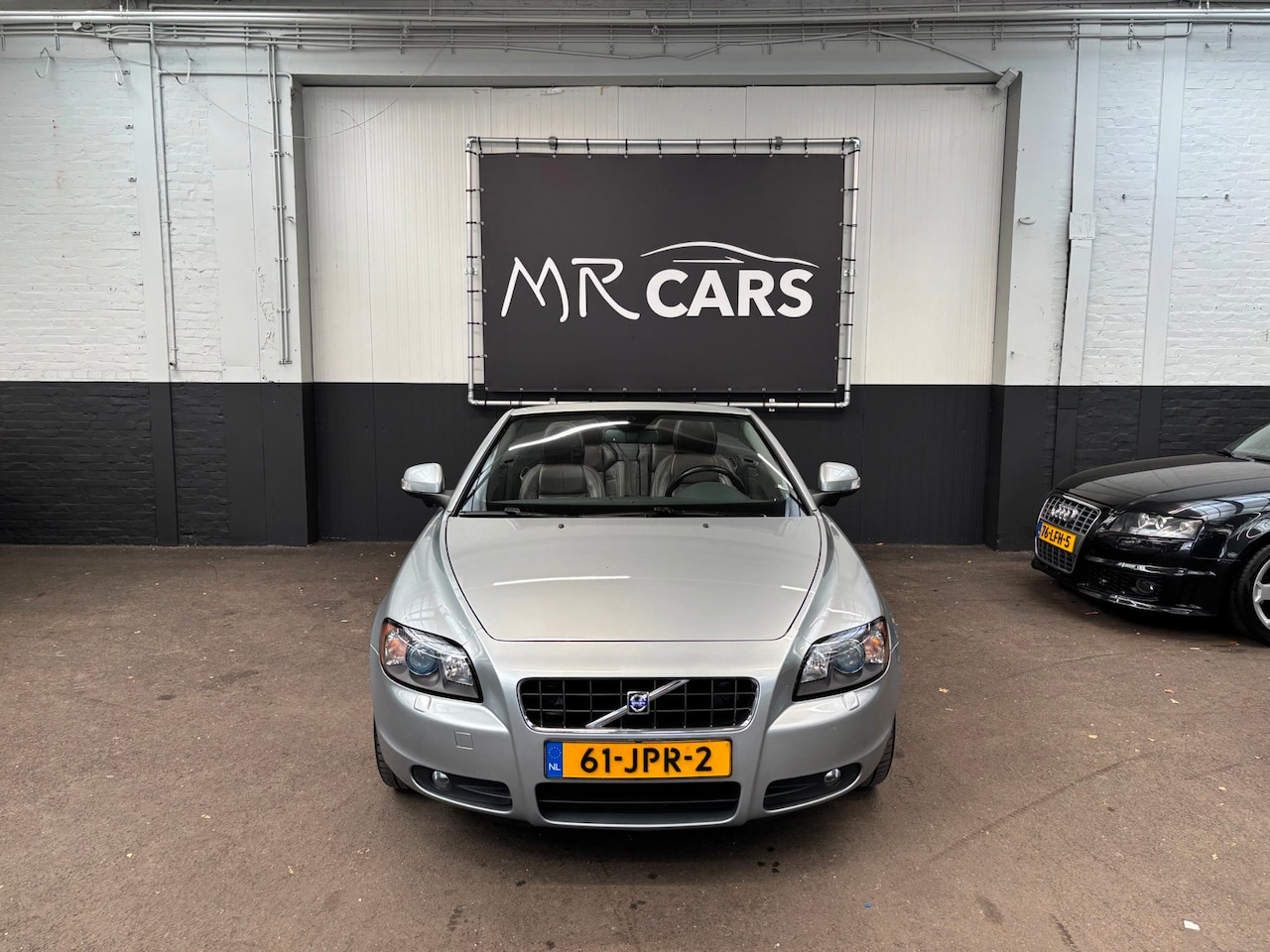 Volvo C70 Convertible - 2.0D Momentum Automaat/Leder/Airco - AutoWereld.nl