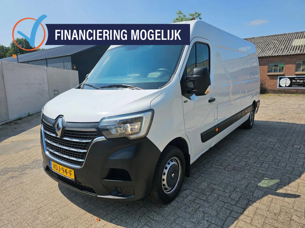 Renault Master - T35 2.3 dCi 135 L3H2 Apk,Nap,Airco,trekhaak - AutoWereld.nl