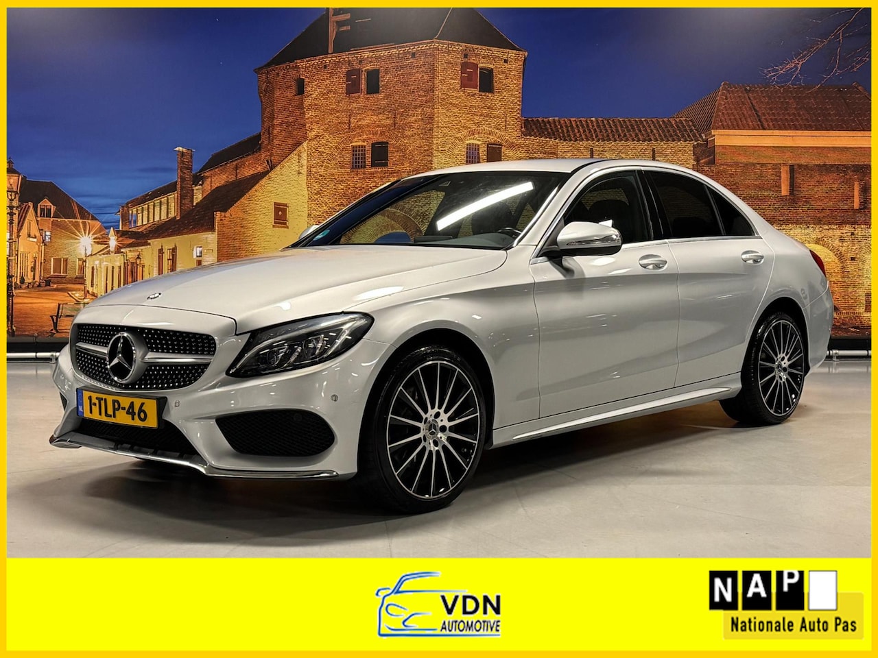 Mercedes-Benz C-klasse - 180 AMG Automaat Leer Navigatie LED - AutoWereld.nl