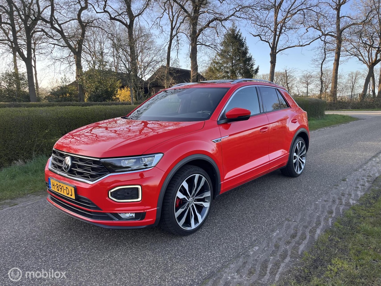 Volkswagen T-Roc - 1.5 TSI Sport Business R 1.5 TSI Sport Business R - AutoWereld.nl