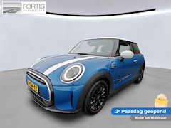 MINI Cooper - 1.5 Camden Edition NL-AUTO | LAGE KM STAND | NAVI | 1/2 LEDER