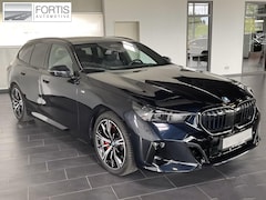 BMW 5-serie Touring - 540d xDrive M-SPORT Pro * LED, PANORAMA, LEDER, 20-inch LMV, ICONIC GLOW, TREKH * Ex - € 2