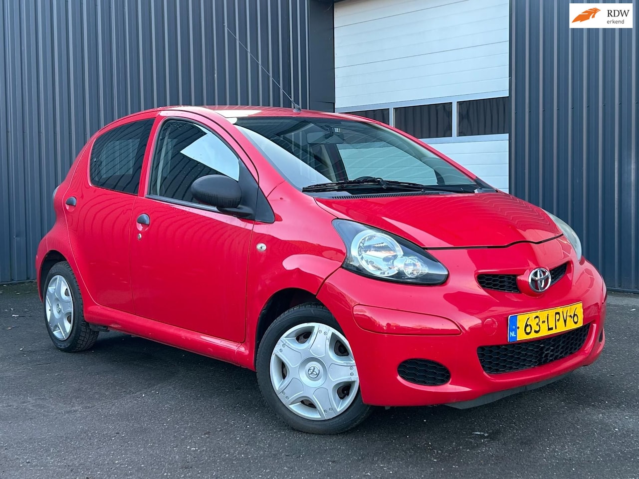 Toyota Aygo - 1.0-12V Access 1.0-12V Access - AutoWereld.nl