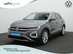 Volkswagen T-Roc - 1.5 TSI 150 pk DSG Style | Trekhaak | IQ Light | Achteruitrijcamera | Adaptive Cruise | St