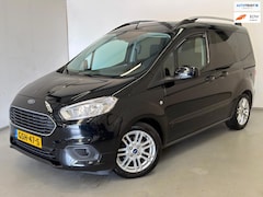 Ford Tourneo Courier - 1.0 Titanium / Navi / Camera / Clima