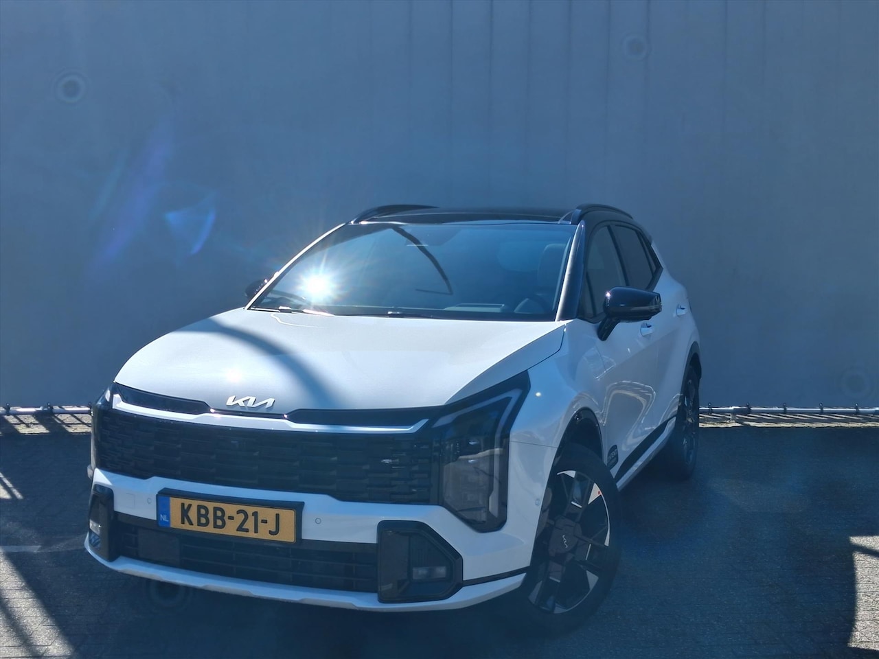 Kia Sportage - 1.6 T-GDi 265pk Plug-In Hybrid AT6 4WD GT-PlusLine - AutoWereld.nl