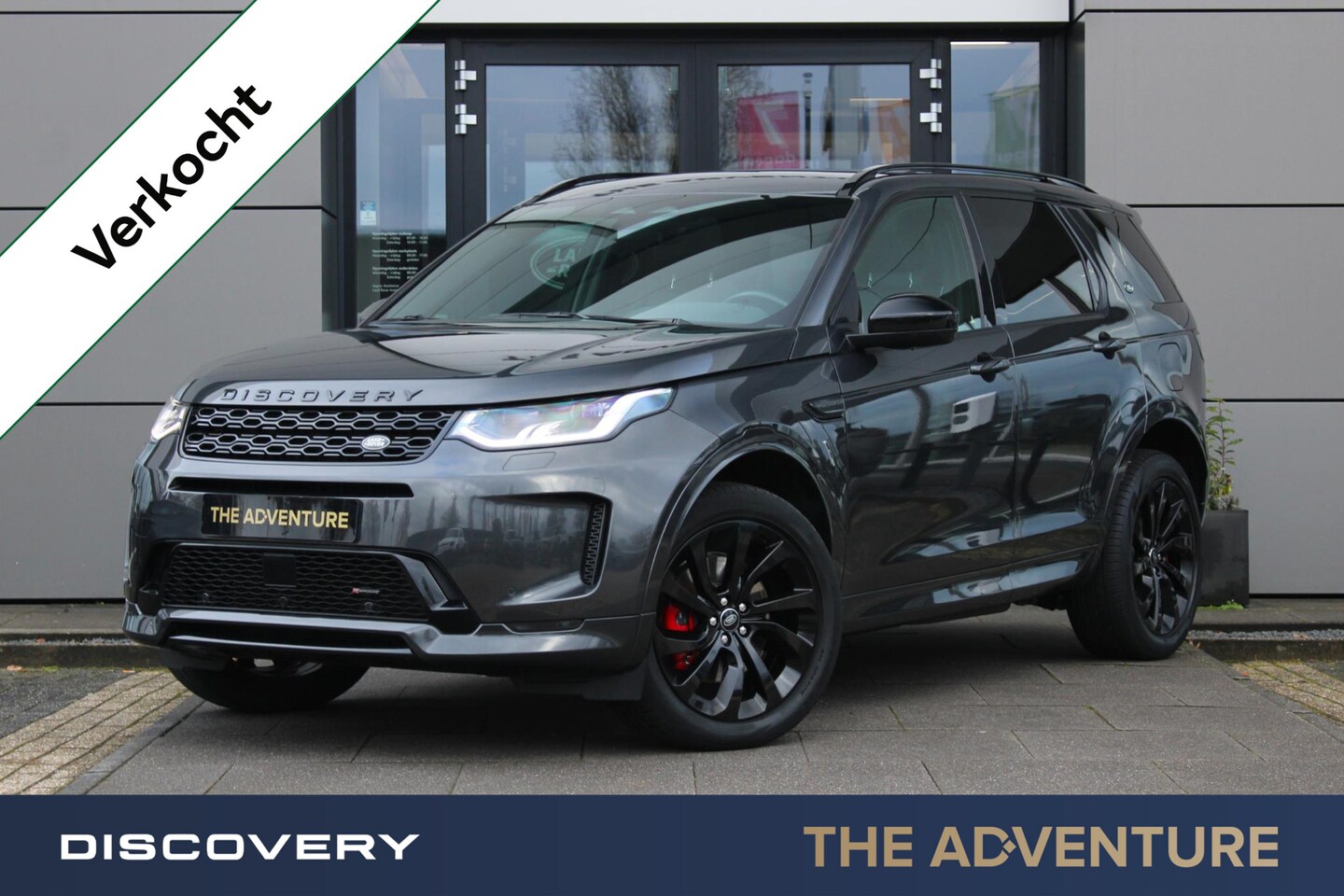 Land Rover Discovery Sport - P300e R-Dynamic SE | Pano | Trekhaak | Cold Climate - AutoWereld.nl