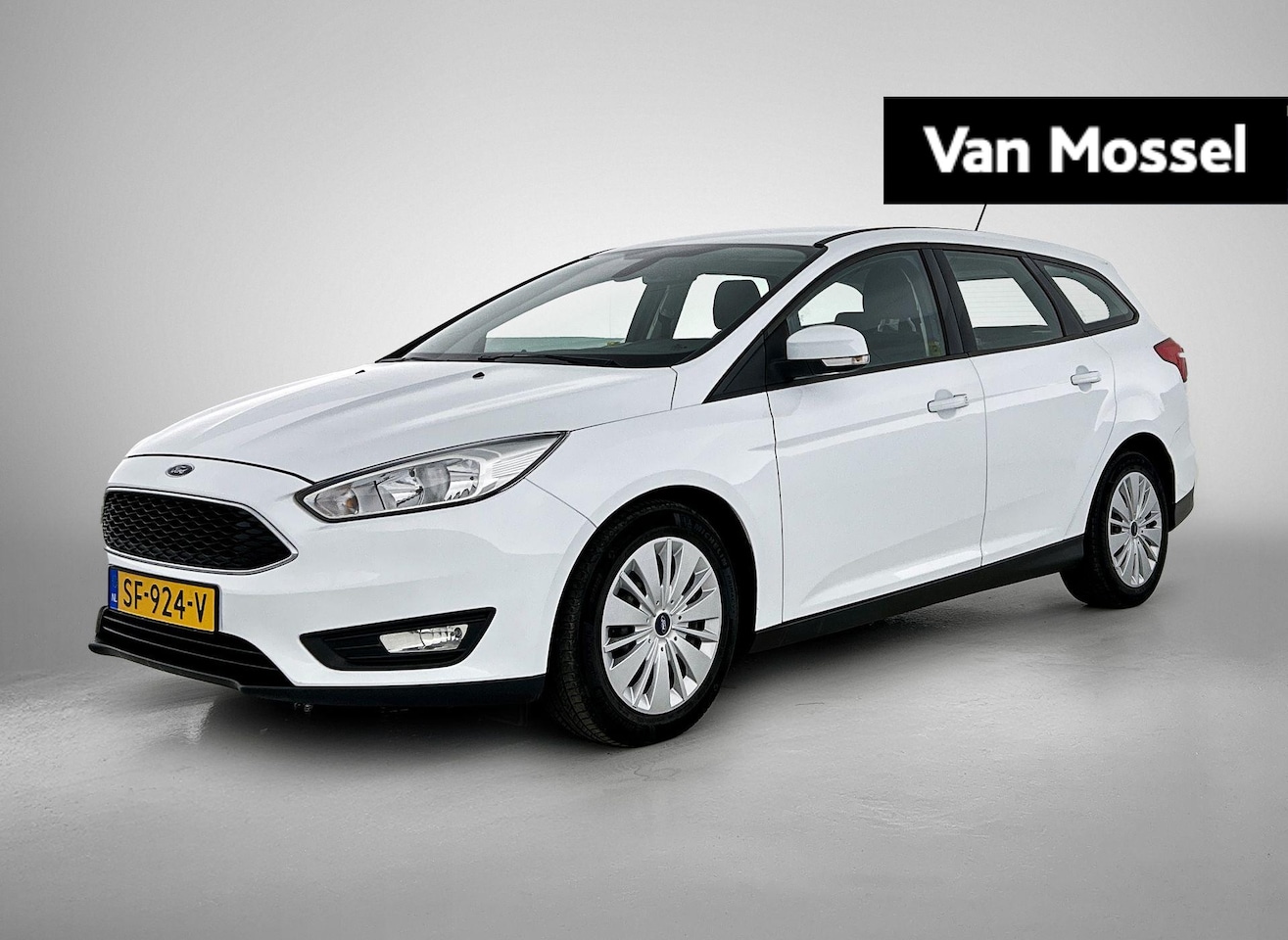 Ford Focus Wagon - 1.0 Lease Edition | CRUISE CONTROL | NAVIGATIE | TREKHAAK | FROZEN WHITE | - AutoWereld.nl