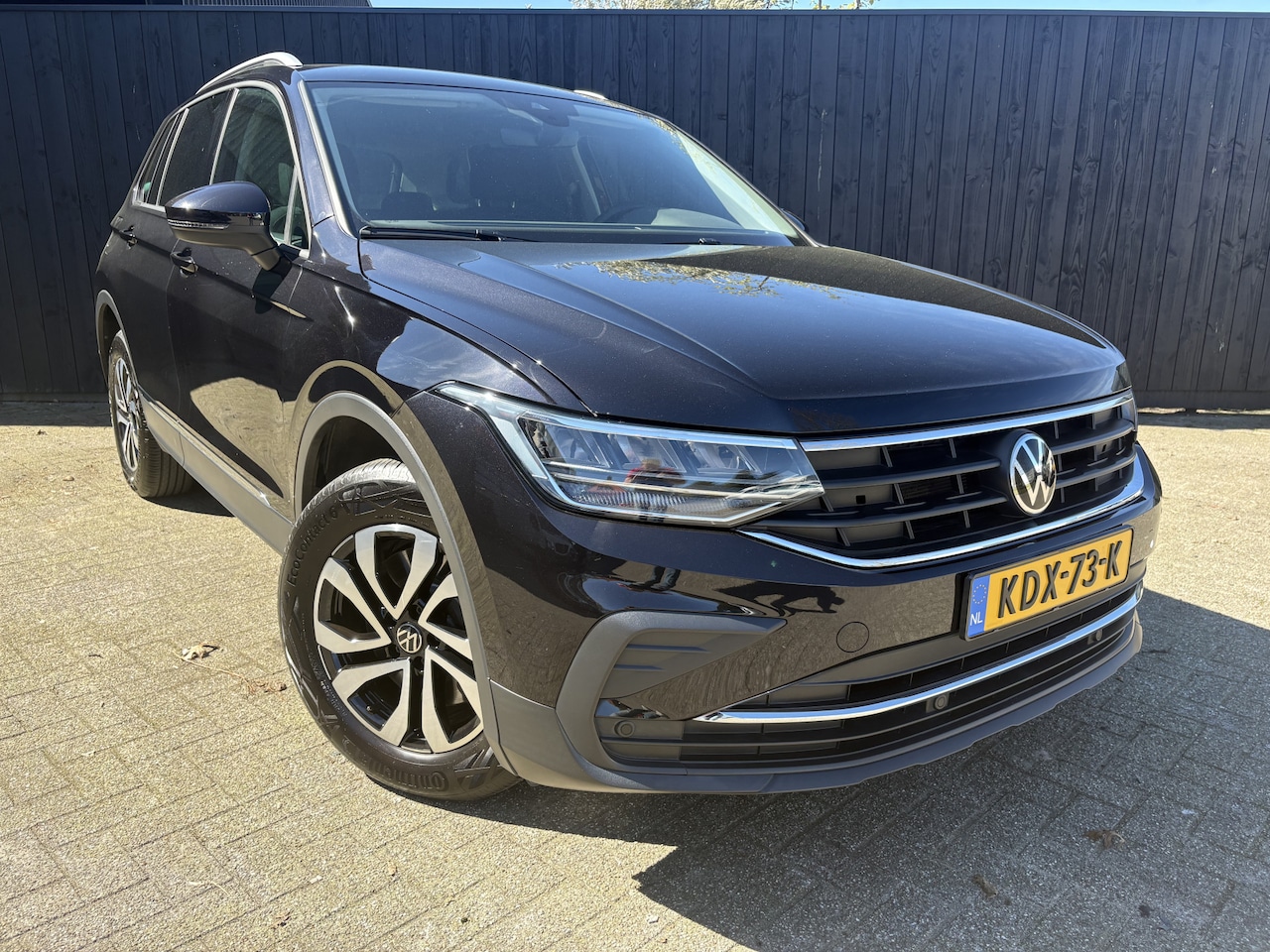 Volkswagen Tiguan - 1.4 TSI eHybrid Life - AutoWereld.nl