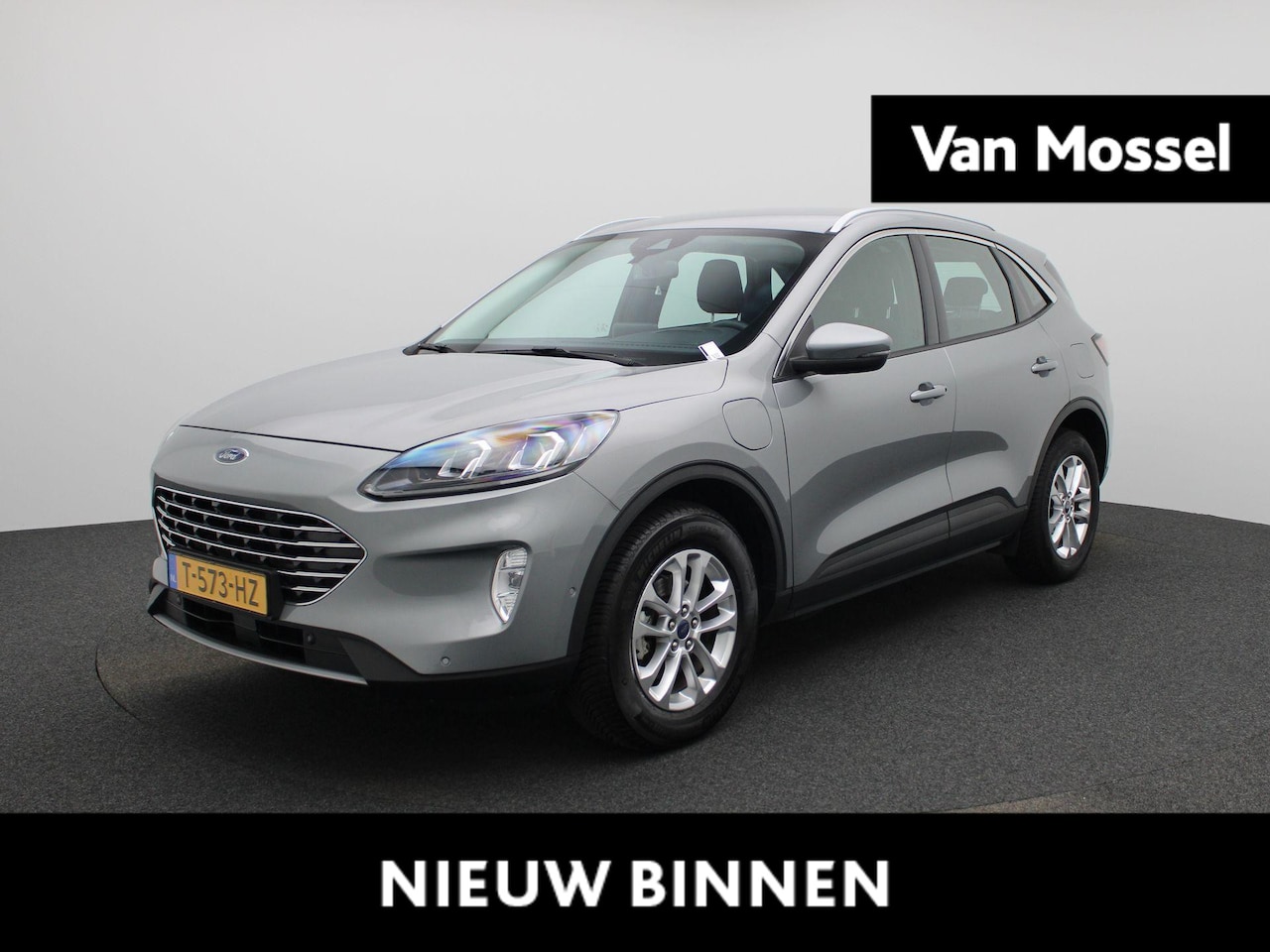 Ford Kuga - 2.5 PHEV Titanium | CAMERA | NAVIGATIE | STUUR- & STOELVERWARMING | HEAD UP DISPLAY | KEYL - AutoWereld.nl