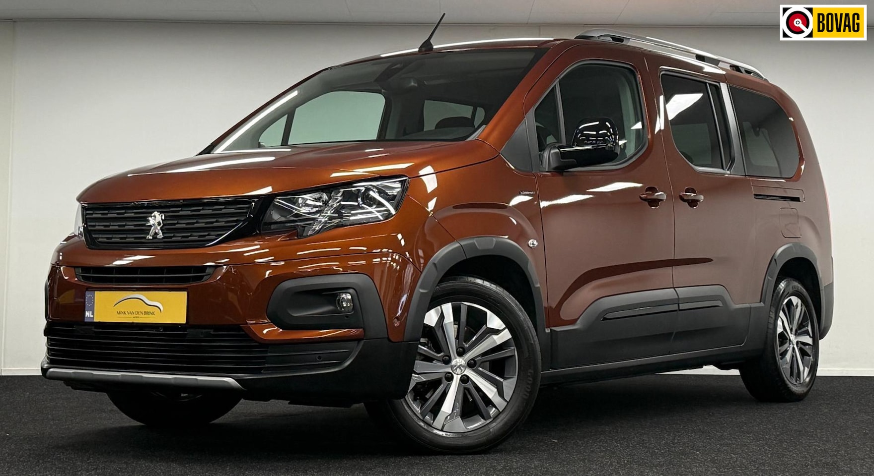 Peugeot Rifter Long - 1.2 Puretech Long GT-Line 7persoons*NweDbriem*Navi*Camera*DealerOh - AutoWereld.nl