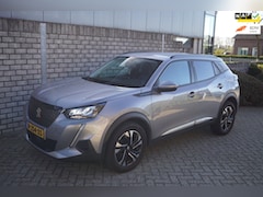 Peugeot 2008 - 1.2 PureTech Allure Autom Navi Camera Clima Adaptieve Cruise Apple Carplay DAB 2x PDC LMV