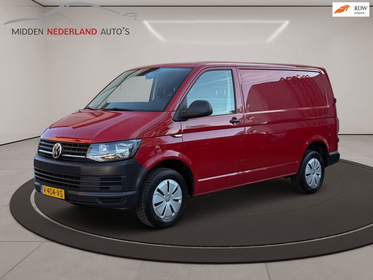 Volkswagen Transporter - 2.0 TDI * EURO 6 * TREKHAAK * AIRCO * 2019 * DEALER ONDERHOUDEN * - AutoWereld.nl