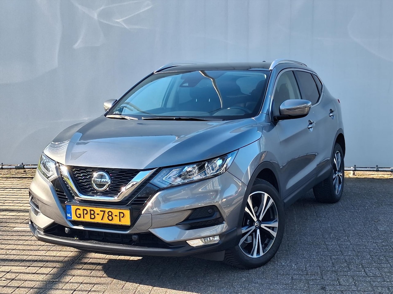 Nissan Qashqai - 1.3 DIG-T 160pk N-Connecta automaat | Pano | Camera - AutoWereld.nl