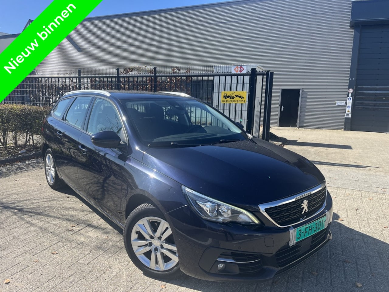 Peugeot 308 - 1.5HDI AUTOMAAT8/360Camera/ACC - AutoWereld.nl