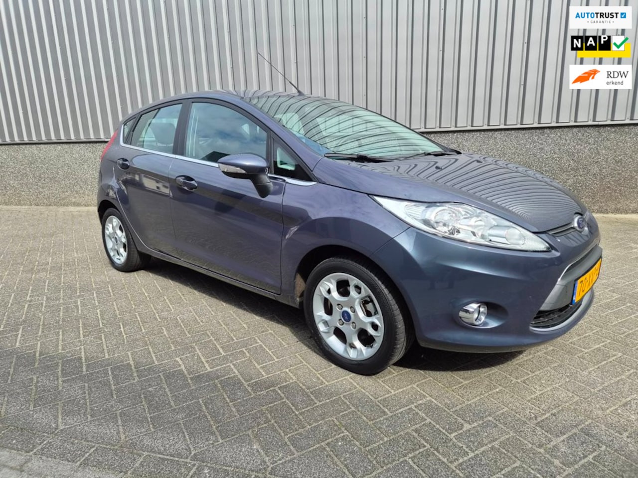 Ford Fiesta - 1.25 Titanium |In Nieuwstaat | Parkeer sensoren | 59149 KM | Cruise Controle | Climate Con - AutoWereld.nl
