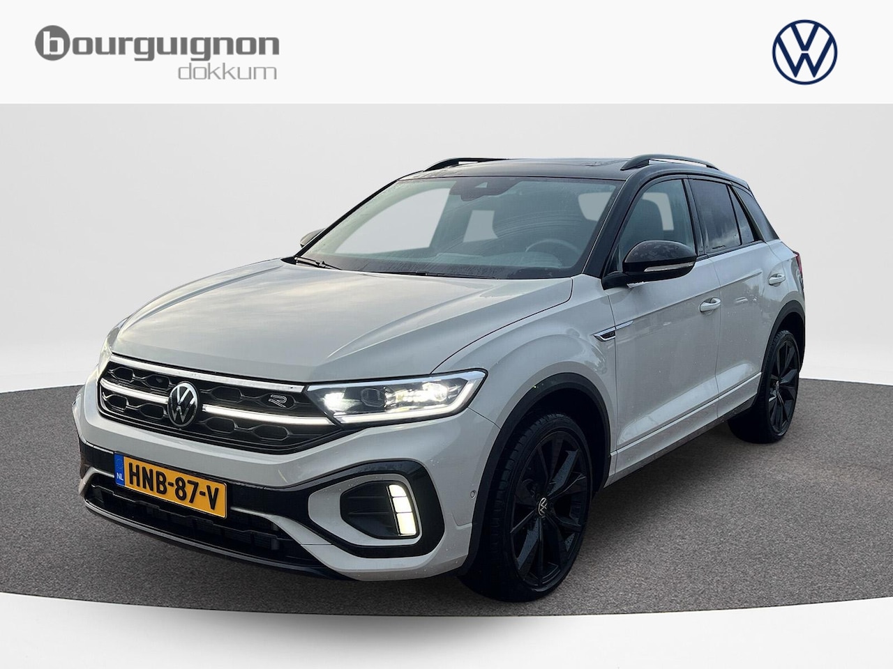 Volkswagen T-Roc - 1.5 TSI R-Line Business | Pano | Vol! | | 150Pk | Automaat | - AutoWereld.nl