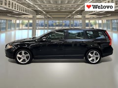 Volvo V70 - 2.0 Momentum Leder, trekhaak, goed onderhouden