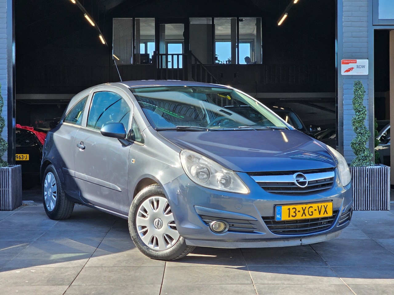 Opel Corsa - 1.2-16VEnjoy|1e eig|NAP|APK|Airco|Trekhaak|Cruise - AutoWereld.nl